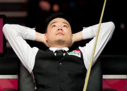 引人注目的 引人注目的